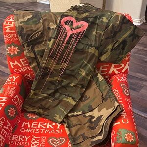 Fashion Nova Camouflage Cargo Pants with Matching Shirt